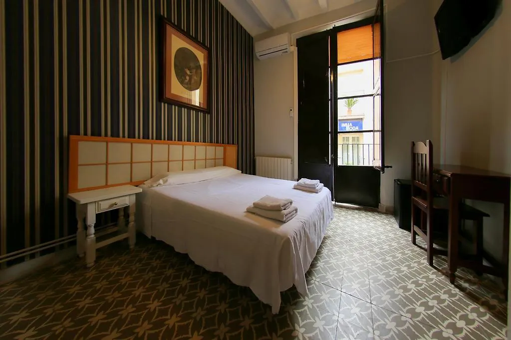 ** Affittacamere Hostal Santa Teresa Reus Spagna