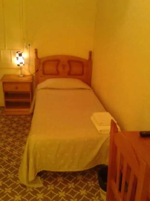 ** Affittacamere Hostal Santa Teresa Reus Spagna