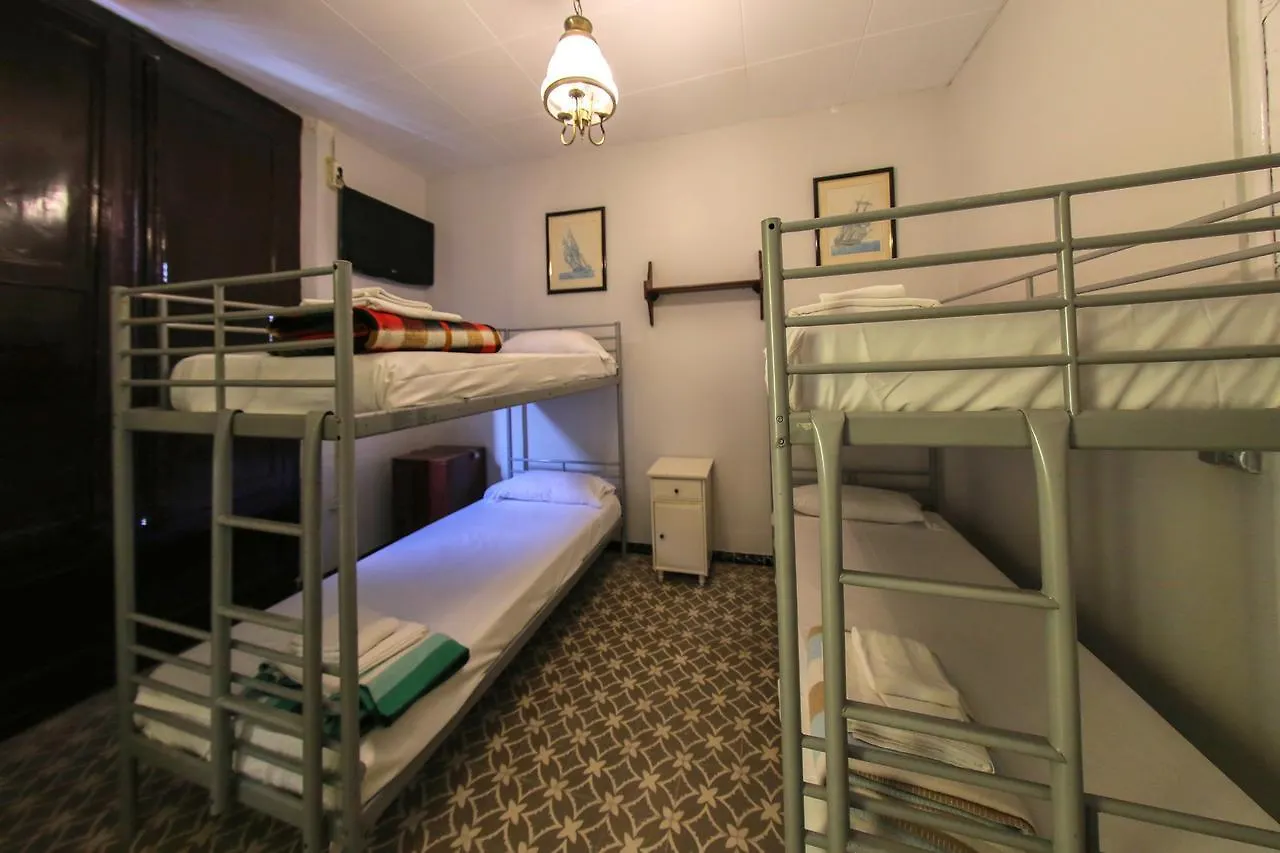Hostal Santa Teresa Reus 2*,  Spagna